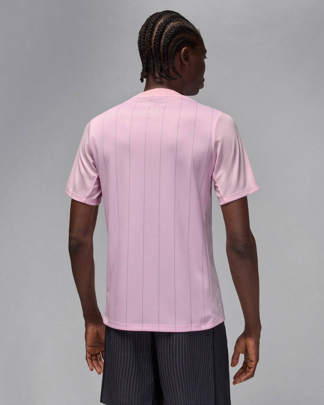 pink and purple psg jersey