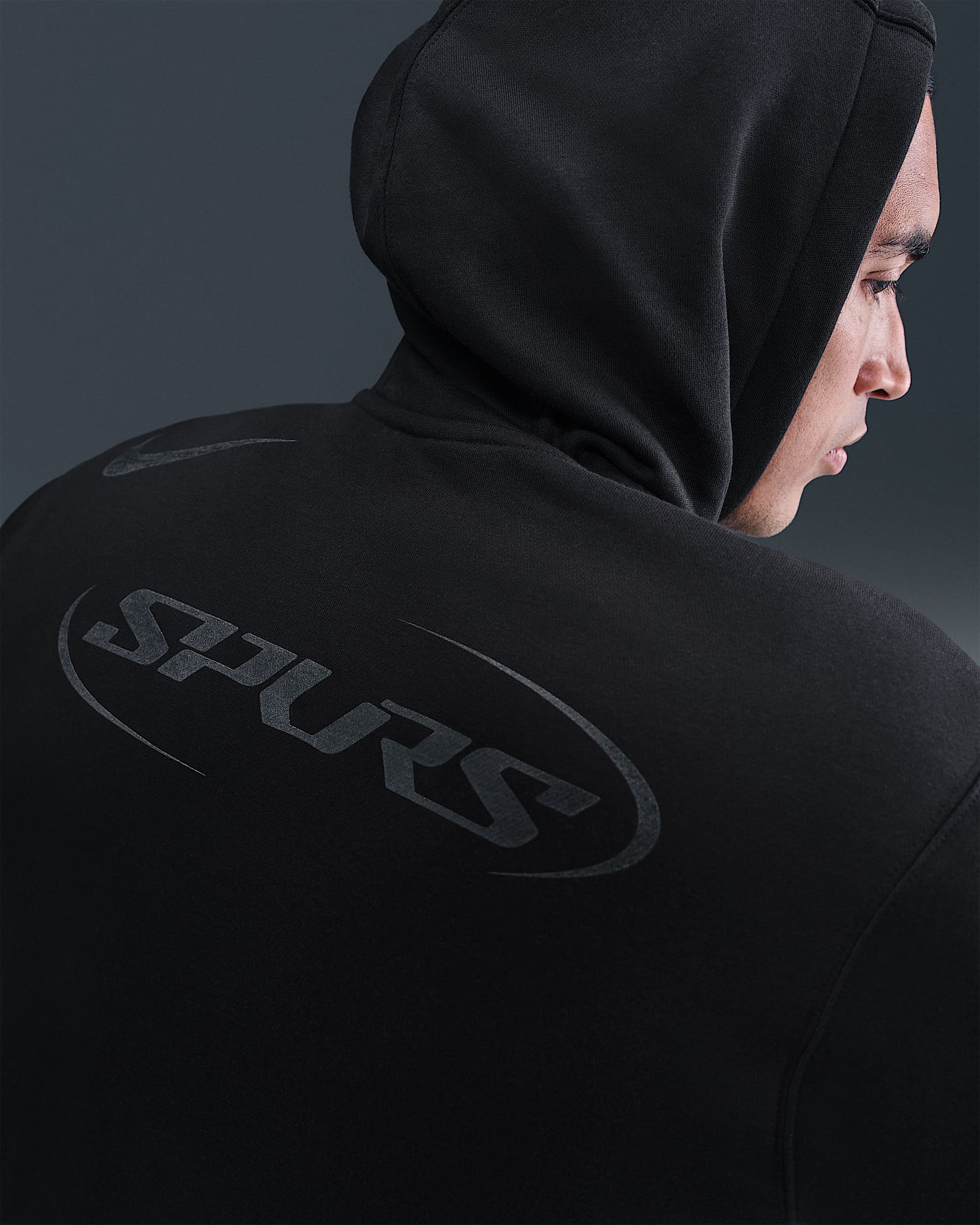 Tottenham Hotspur Pullover Hoodie