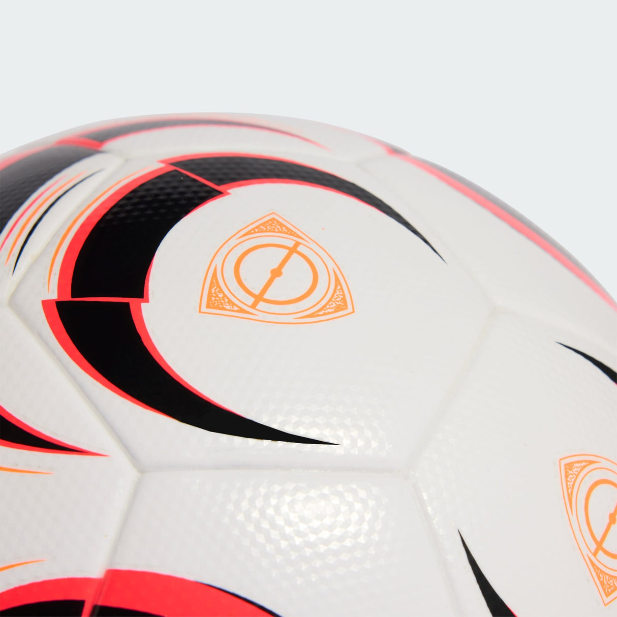 Tiro League Ball