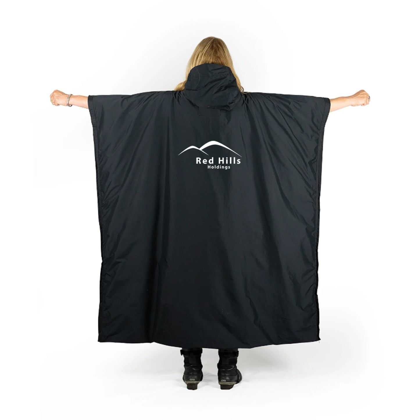 Thorns Academy Performance Poncho [Single Person]