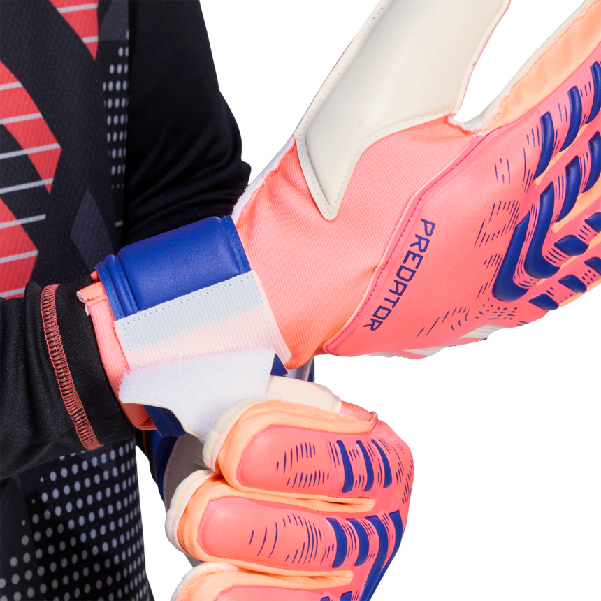 Predator Match Fingersave Gloves
