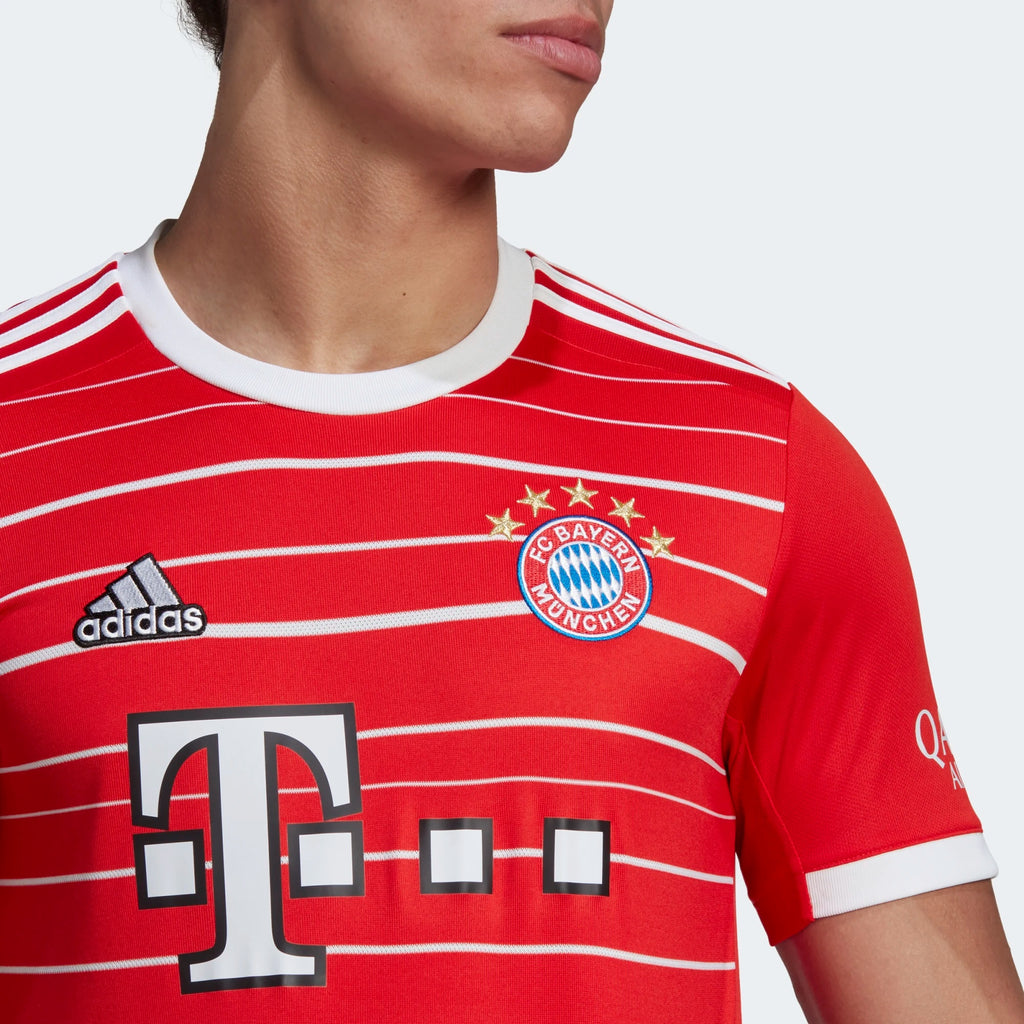 Bayern Munich Women's Home Jersey 22/23 (Customizable)