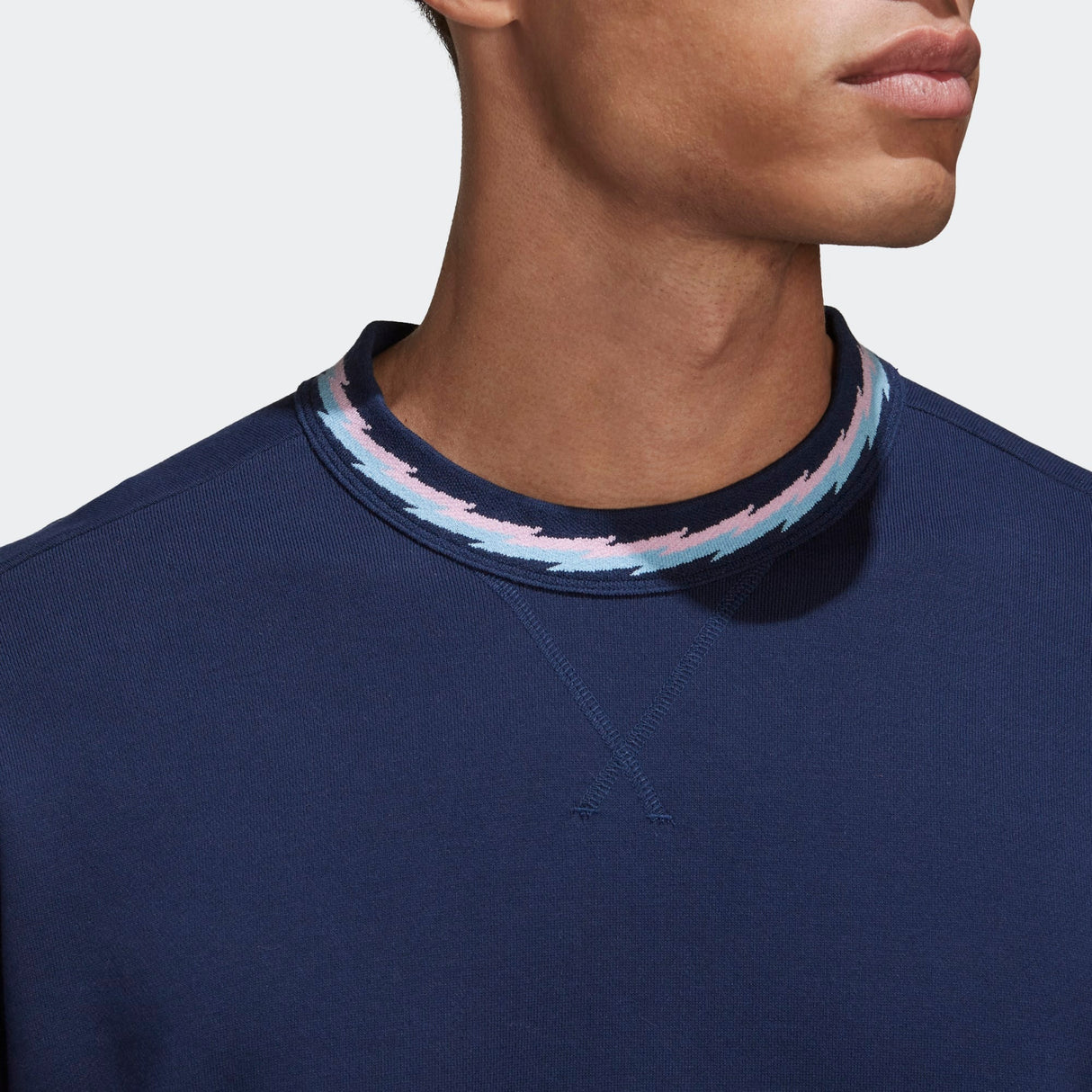 Arsenal FC Lifestyler Crew Sweatshirt